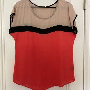 Sweet Rain scoop neck blouse coral black tan large